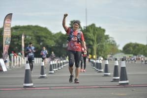 BIB: 
                            <button type="button" onclick="openModal(4913170)" class="btn btn-primary btn-sm float-right btn-popup" data-toggle="modal" data-target=".modal-high-quality">
                        <i class="fas fa-shopping-cart"></i> Add to Cart
                    </button>
                                            <button type="button" onclick="isThisMe(4913170, true)" class="btn btn-success btn-sm float-right btn-popup btn-isme hidden" data-toggle="tooltip" data-placement="bottom" title="นี่คือรูปของคุณใช่ไหม คลิกที่นี่เพื่อเอาเข้าอัลบั้ม">
                        <i class="fas fa-plus"></i> Add to album
                    </button>
                    <button type="button" onclick="isThisMe(4913170, false)" class="btn btn-warning btn-sm float-right btn-popup btn-isnotme hidden">
                        <i class="fas fa-ban"></i> Remove from album
                    </button>